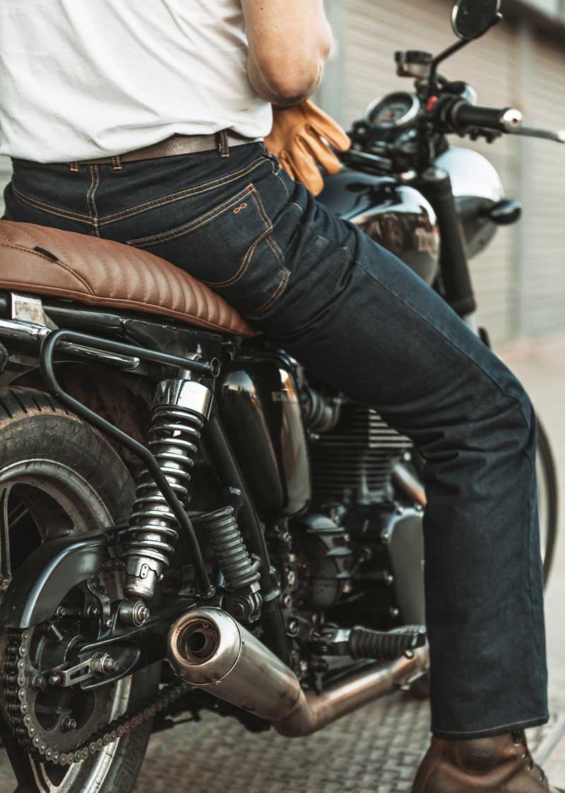 K7/B Mens Easy-Fit Dark Navy Soft-wash Motorcycle Jean - Image 5